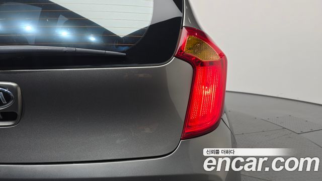Kia morning 2013 — photo 9