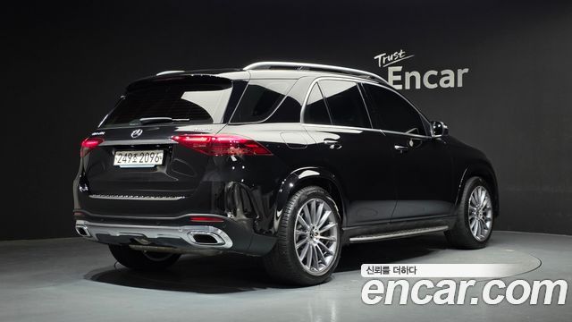 Mercedes-Benz GLE-Class 2024 — photo 2