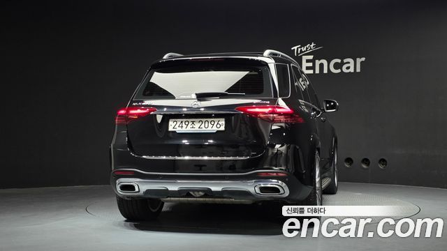 Mercedes-Benz GLE-Class 2024 — photo 4