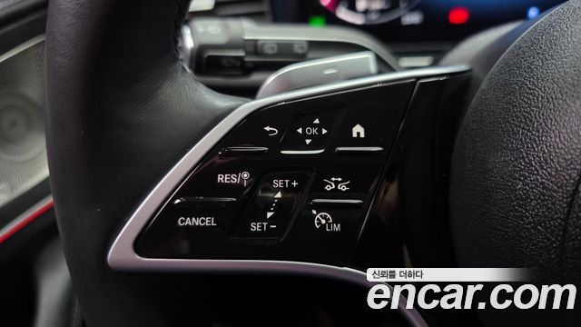 Mercedes-Benz GLE-Class 2024 — photo 23