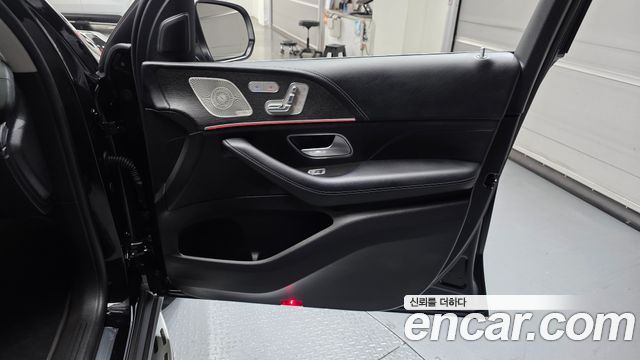 Mercedes-Benz GLE-Class 2024 — photo 15