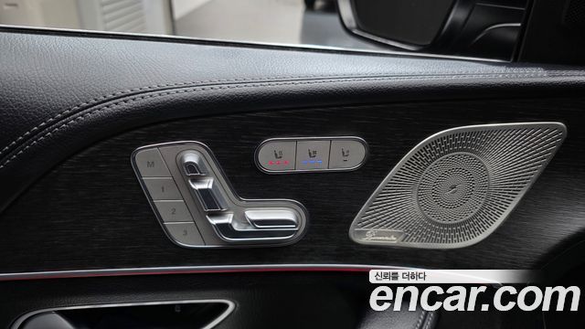 Mercedes-Benz GLE-Class 2024 — photo 29