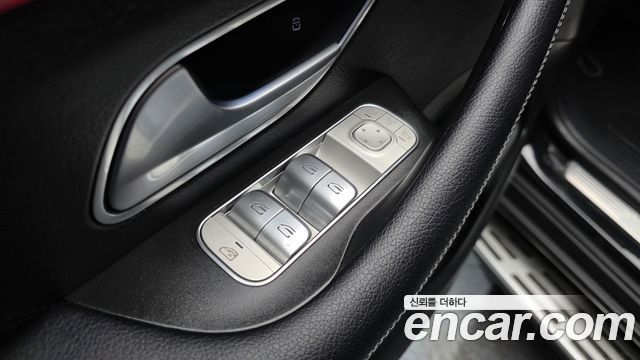 Mercedes-Benz GLE-Class 2024 — photo 40