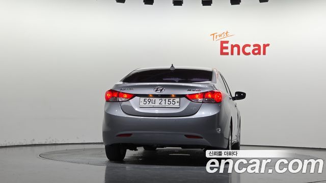 Hyundai AVANTE 2012 — photo 4