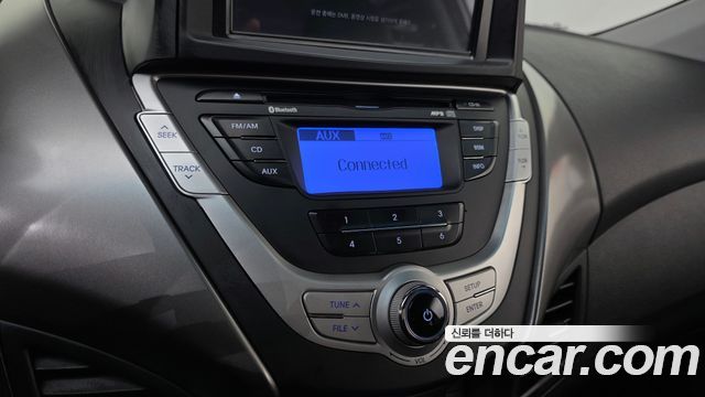 Hyundai AVANTE 2012 — photo 29