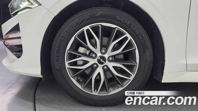 Kia K5 2023 — photo 5
