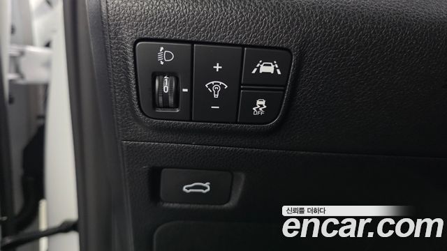 Kia K5 2023 — photo 25