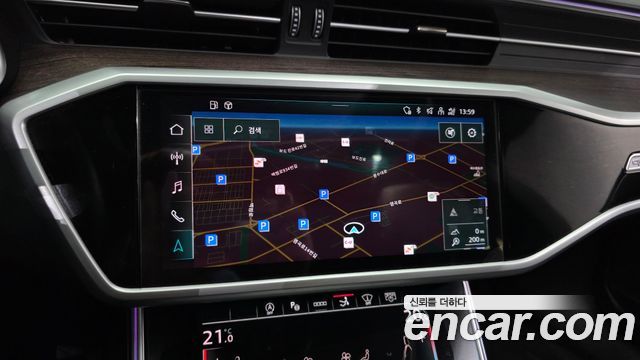 Audi A7 2022 — photo 20