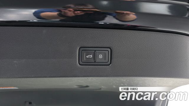 Audi A7 2022 — photo 35