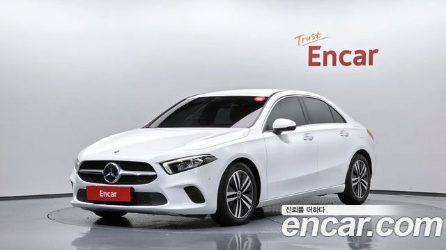 Mercedes-Benz A-Class 2021 — photo 1