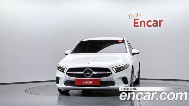 Mercedes-Benz A-Class 2021 — photo 3