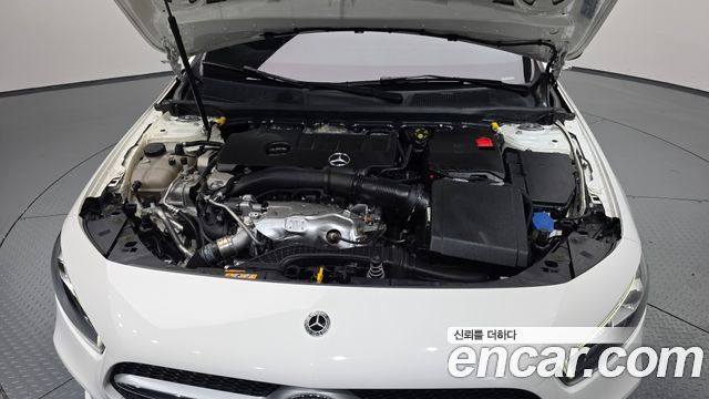 Mercedes-Benz A-Class 2021 — photo 6