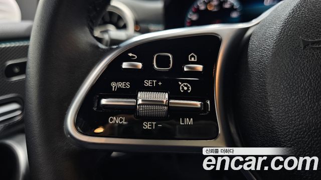 Mercedes-Benz A-Class 2021 — photo 22