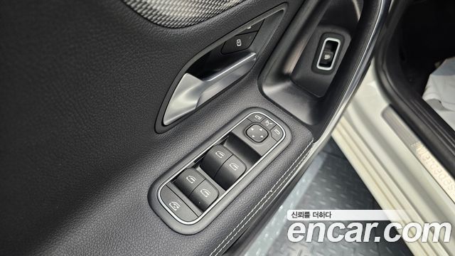 Mercedes-Benz A-Class 2021 — photo 26