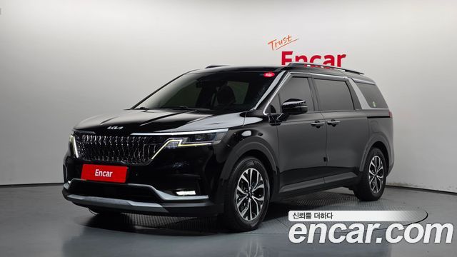 Kia Canival 2022 — photo 1