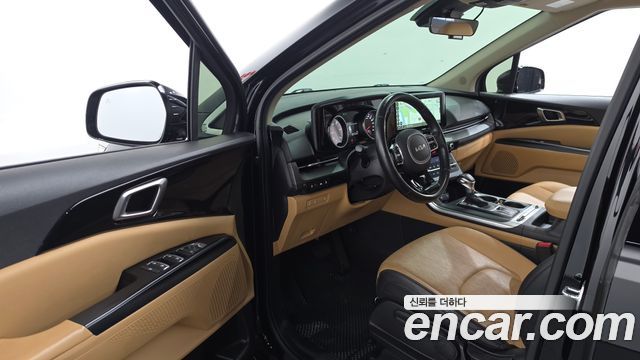 Kia Canival 2022 — photo 13