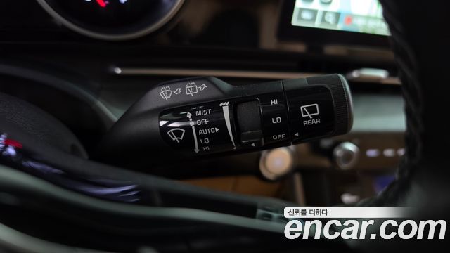 Kia Canival 2022 — photo 27