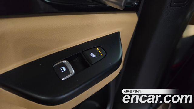 Kia Canival 2022 — photo 29
