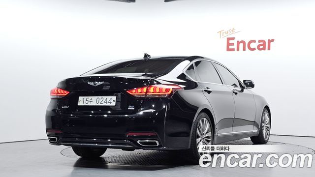 Genesis G80 2017 — photo 2