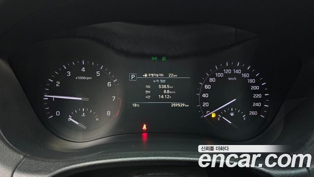 Genesis G80 2017 — photo 11
