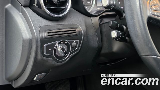 Mercedes-Benz C-Class 2016 — photo 24