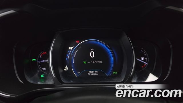 Renault Korea QM6 2021 — photo 11