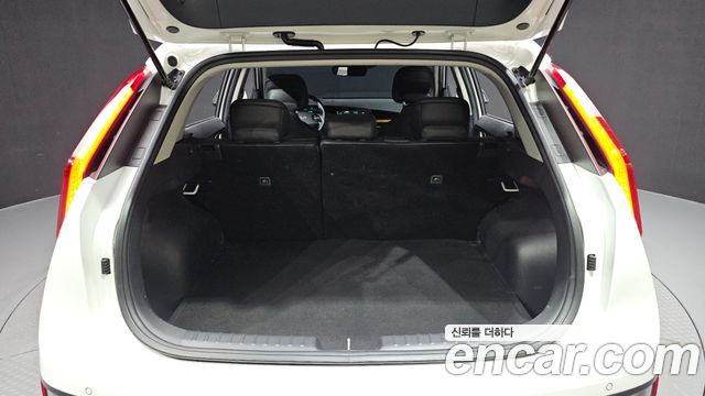 Kia Niro 2024 — photo 20