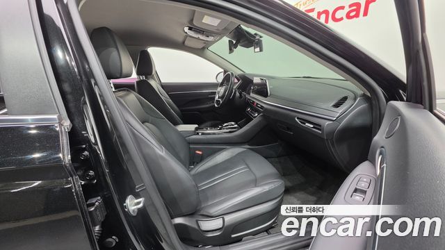 Hyundai Sonata 2022 — photo 10