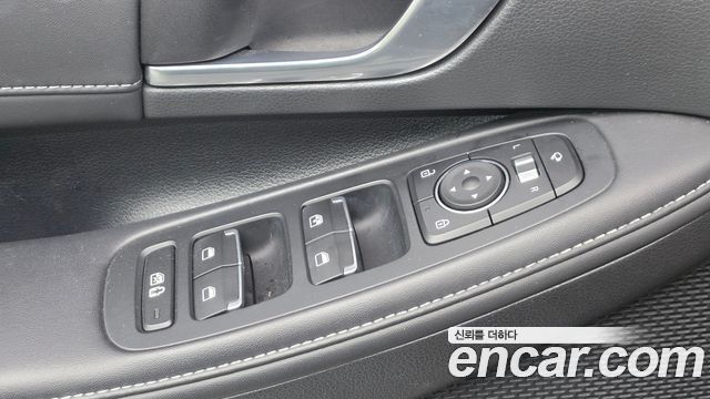 Hyundai Sonata 2022 — photo 11