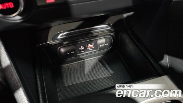 Kia K5 2020 — photo 18