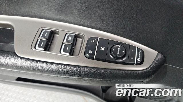 Kia K5 2020 — photo 23