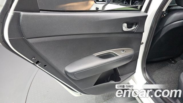 Kia K5 2020 — photo 15