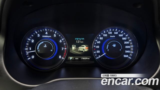 Hyundai Grandeur 2014 — photo 11