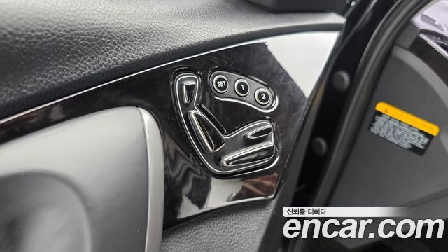 Hyundai Grandeur 2014 — photo 25