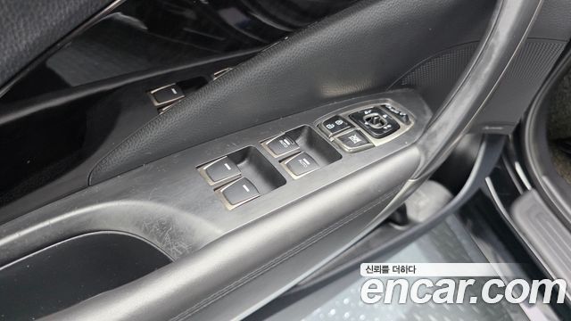 Hyundai Grandeur 2014 — photo 28