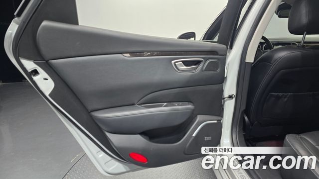 Renault Korea SM6 2016 — photo 15