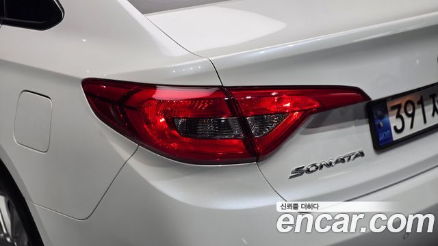 Hyundai Sonata 2017 — photo 9