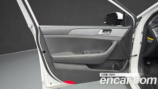 Hyundai Sonata 2017 — photo 14
