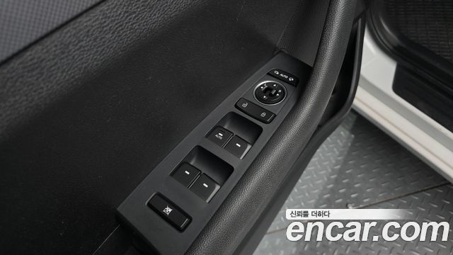 Hyundai Sonata 2017 — photo 27