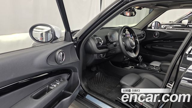 Mini Clubman 2023 — photo 13