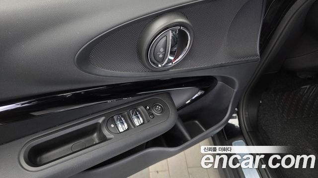 Mini Clubman 2023 — photo 27