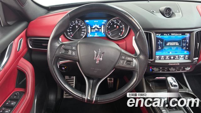 Maserati Levante 2019 — photo 18