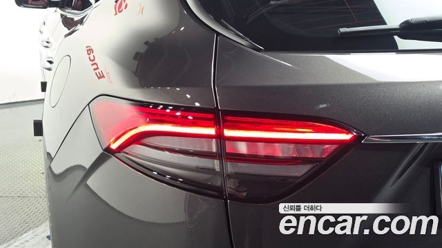 Maserati Levante 2019 — photo 9