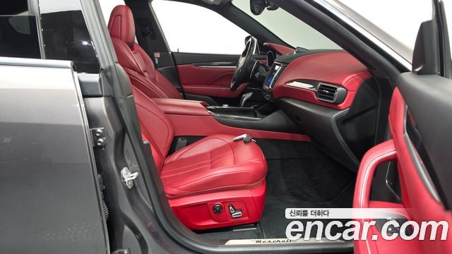 Maserati Levante 2019 — photo 16