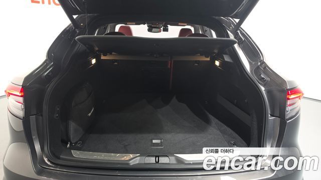 Maserati Levante 2019 — photo 31