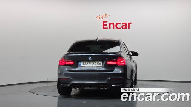 BMW M3 2018 — photo 4