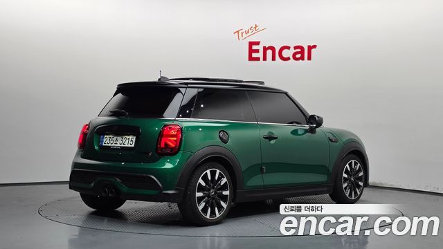 Mini Cooper 2022 — photo 2