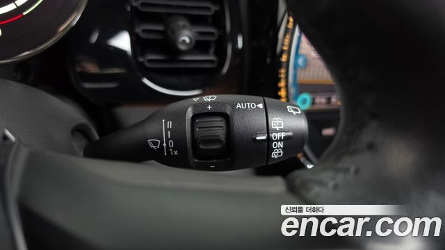 Mini Cooper 2022 — photo 27
