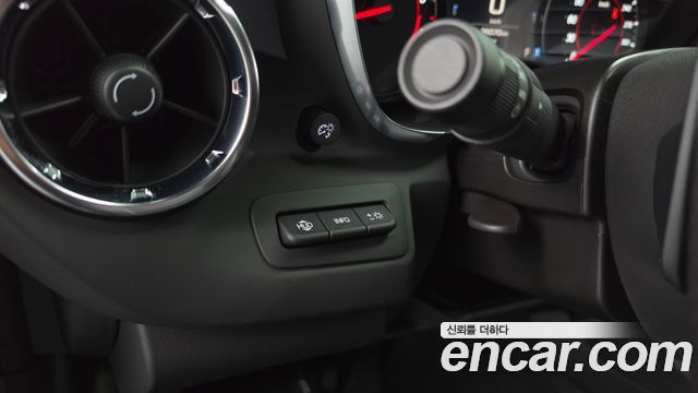 Chevrolet Korea Camaro 2021 — photo 28