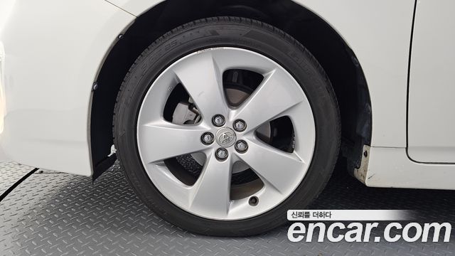 Toyota Prius 2012 — photo 5